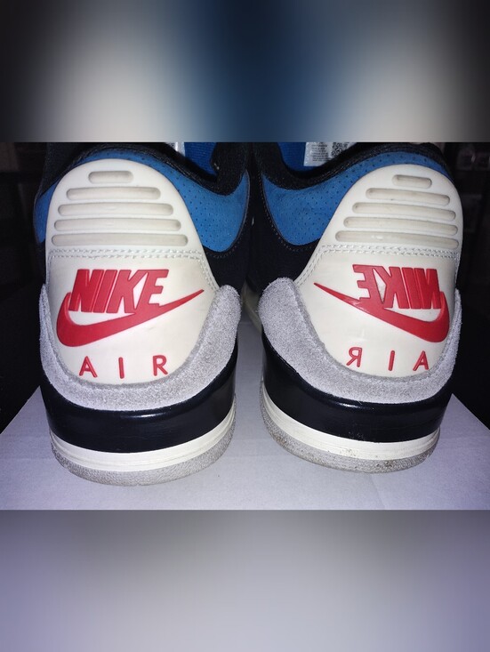 Nike Other - Nike Men’s Retro Air Sneakers in Blue, Black & Red